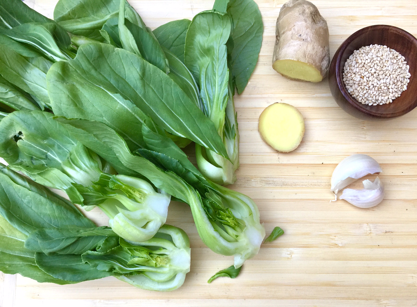 Garlic Ginger Baby Bok Choy | Asian | Vegetarian | Easy | Healthy