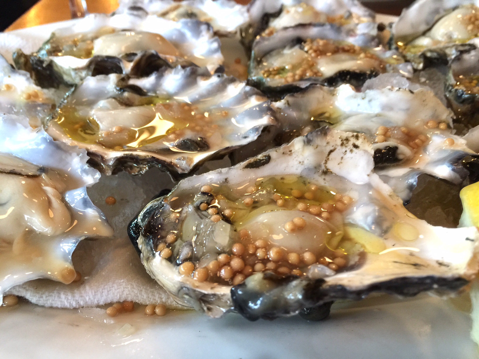 Seattle | Local 360 | Oysters | Happy Hour