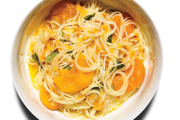 Pasta with Sun Gold Tomatoes 